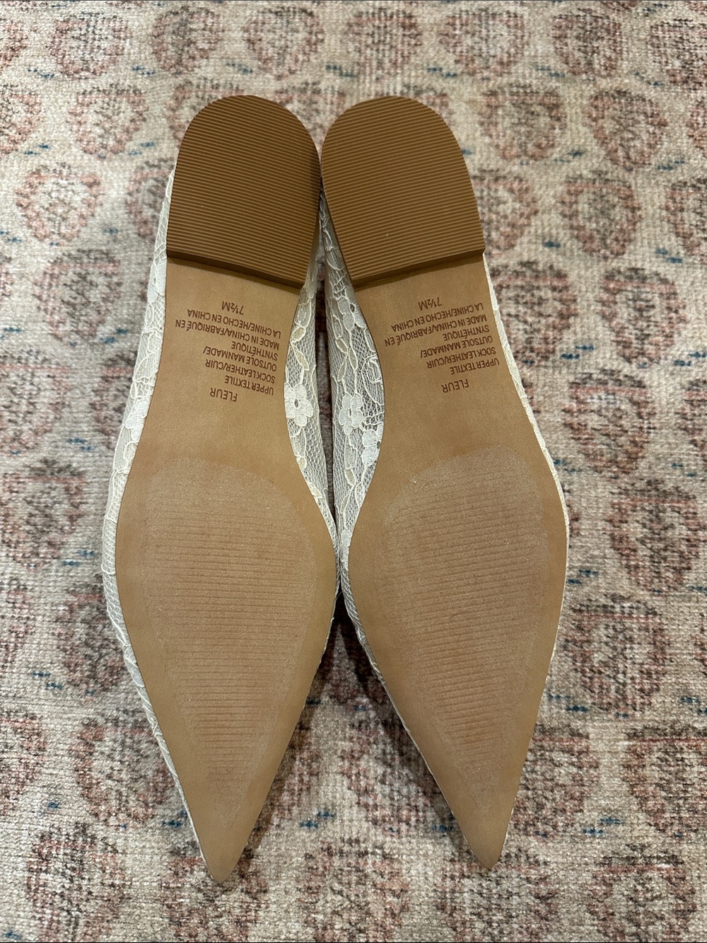 Matisse Cream Lace Pointed Mary Jane Flats - Picture 2 of 3